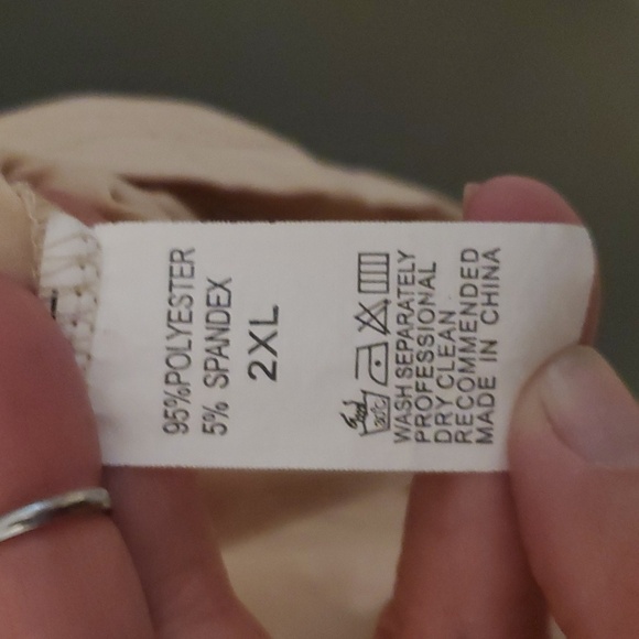 Peace Love Dogs Tank size 2XL - Picture 4 of 4